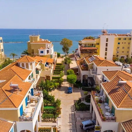 Semesterbostad Happyharbor Cyprus